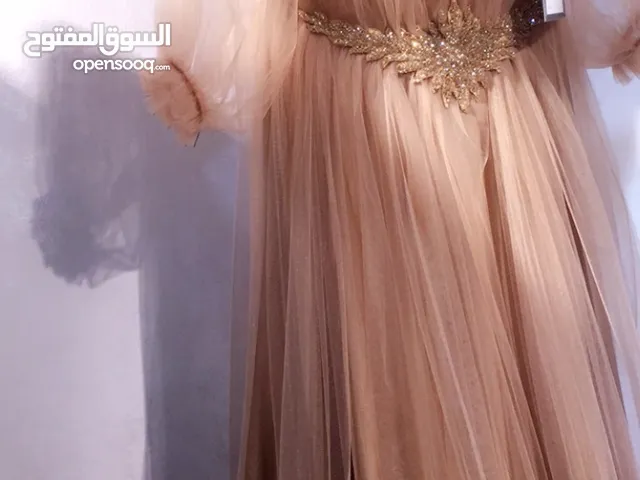 Weddings and Engagements Dresses in Northern Governorate