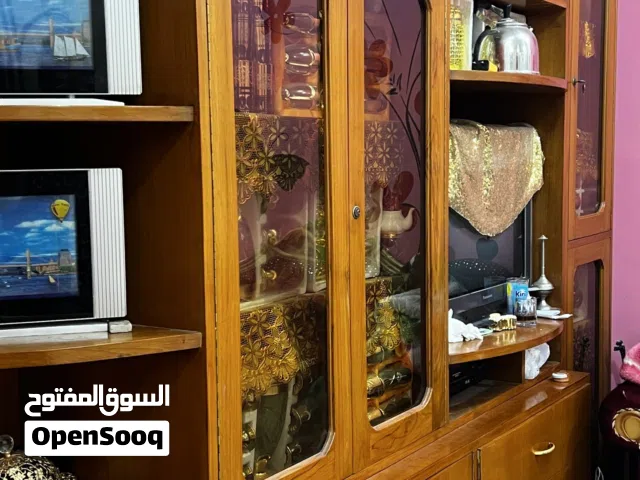 بوفيه او معرض للبيع