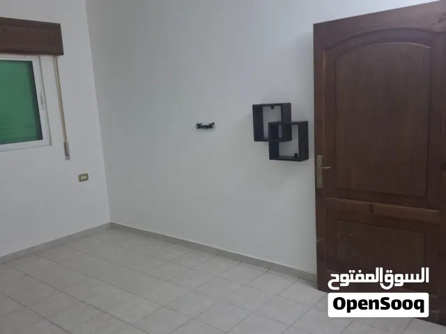 103 m2 3 Bedrooms Apartments for Rent in Zarqa Al Zarqa Al Jadeedeh