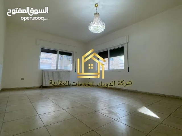 شقة فارغة - السابع - 2نوم - قرب الخدمات