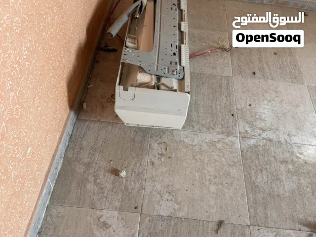 اربع مكيفات سامسنج 2 طن / 1.5 طن