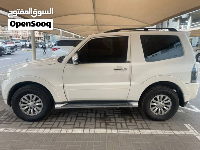2010 ميتسوبيشي باجيرو GLS