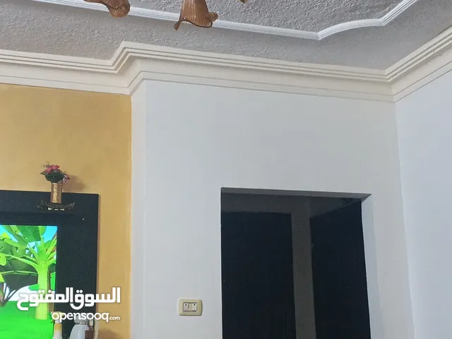 148 m2 3 Bedrooms Apartments for Sale in Zarqa Al Zarqa Al Jadeedeh