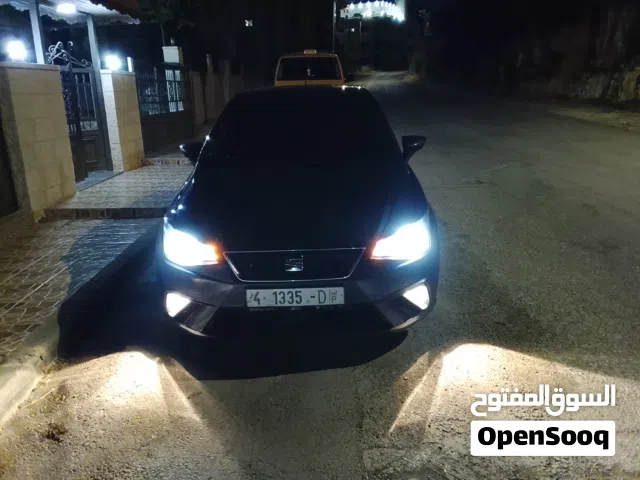 2018 سيات إبيزا Standard