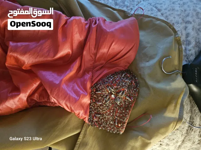فستان سهرة لون سومو صناعه تركيه سعر البيع 66 د