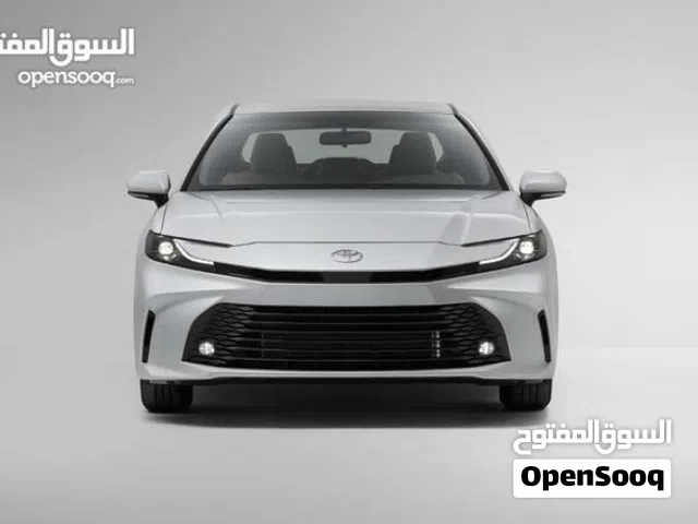 كامري من شركة طريق الاقواس موديل 2025 البيع بالتقسيط المريح هايبرد القمارة حديد