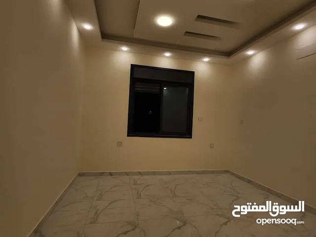 111m2 4 Bedrooms Apartments for Sale in Aqaba Al Sakaneyeh 3