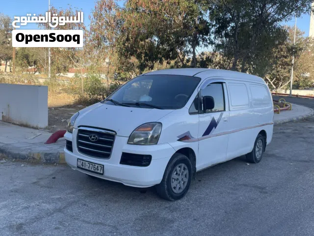2005 هيونداي H1 GL