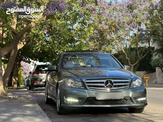 مرسيدس C200 2012