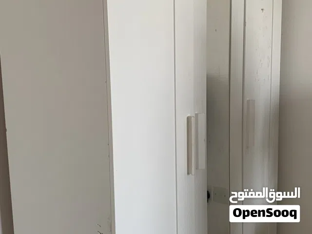كبت مستعمل للبيع (350درهم الحق )