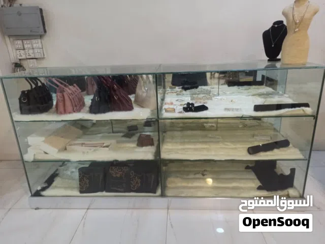 بترينه زجاج