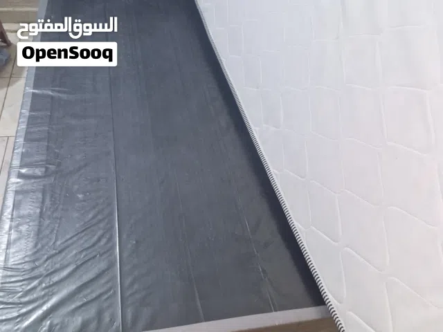 فرن اربعه عيون مع الانبوبة وسرير نفر ونص مع مرتبة