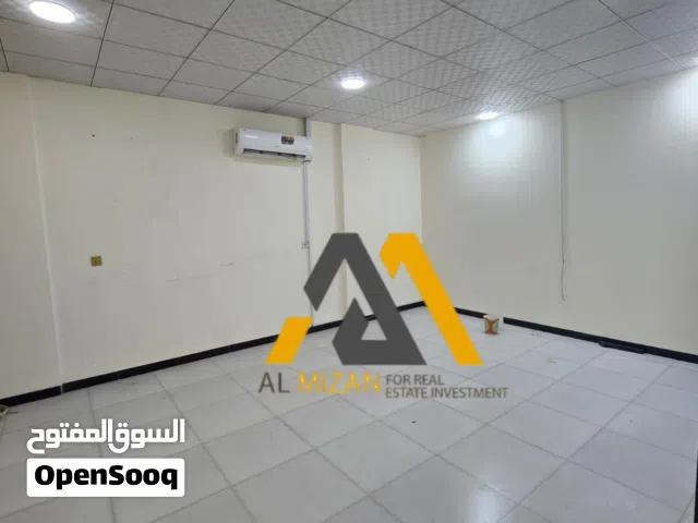 130 m2 2 Bedrooms Apartments for Rent in Basra Sana'a
