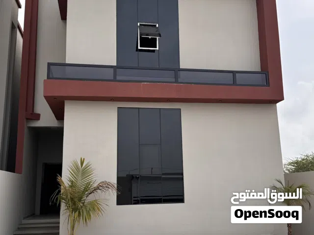 300 m2 4 Bedrooms Villa for Sale in Al Batinah Liwa