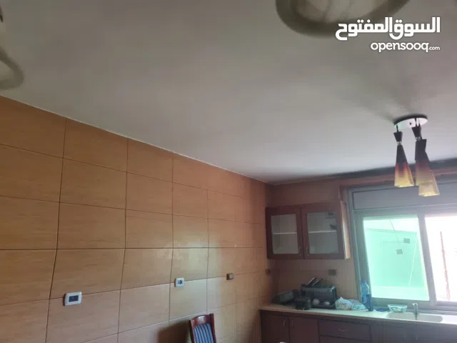 سكن شبابي مميز للإيجار في عين منجد