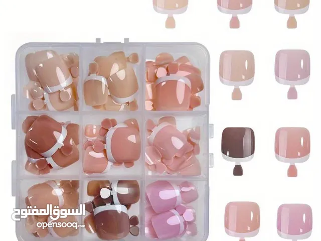 بكج اضافر القدم يحتوي البكج على 90 اضفر ب الوان نازكة وجميلة وتدرجات مستحيل تبين اضافر اصطنا
