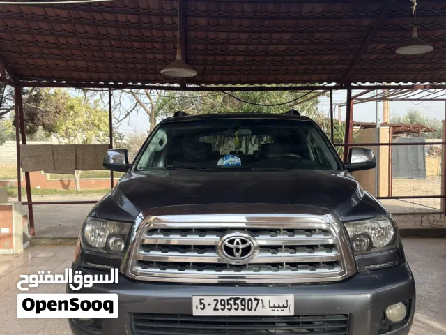 تويوتا سيكويا 2012