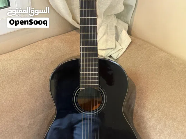 جيتار ياماها كلاسيك C 40 مستخدم 35 دينار