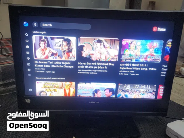 Hitachi tv  god and clean condition 32 and 36 inche