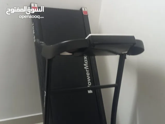 جهاز المشي للبيع حالة جيدة treadmill