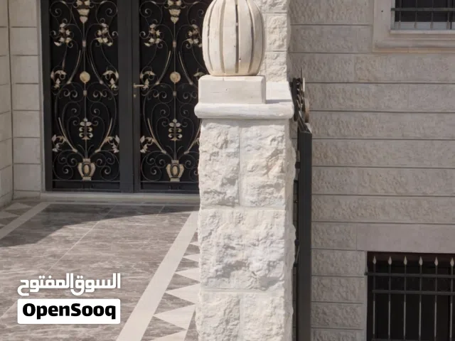 170 m2 3 Bedrooms Apartments for Rent in Amman Al Urdon Street