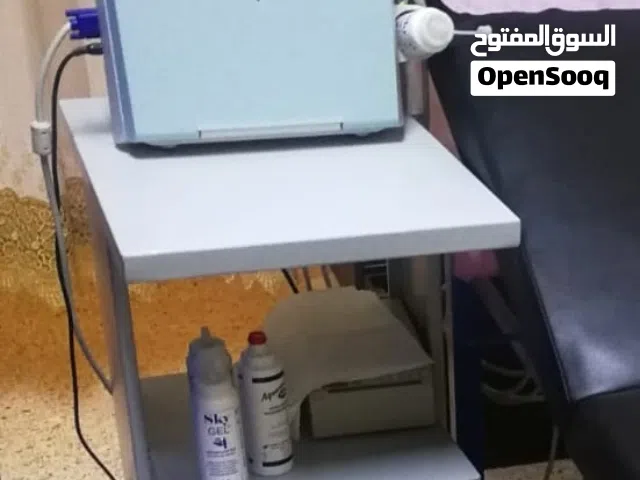 للبيع الترا ساوند 2022 امريكي شبه جديد مزود بدوبلر مع الة طابعة مرفقة مع الجهاز