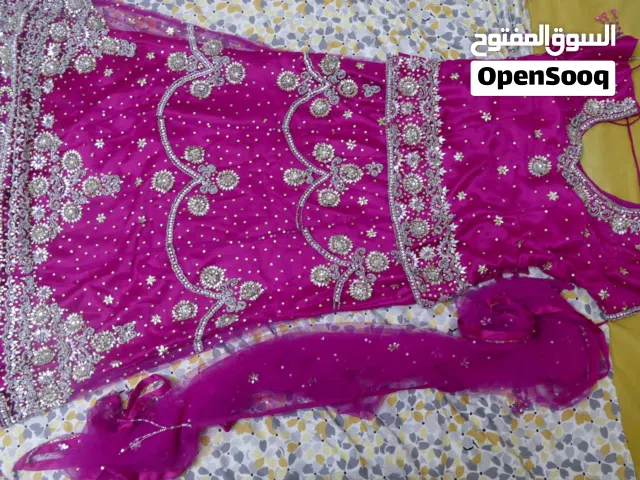 هندية وردية عزيزتي تظهرك اميرة الهنود و تظهرك مميزة  فنحن مع الجيوب الجزائرية