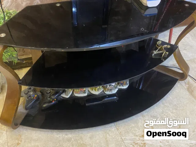 ميز تلفزيوني