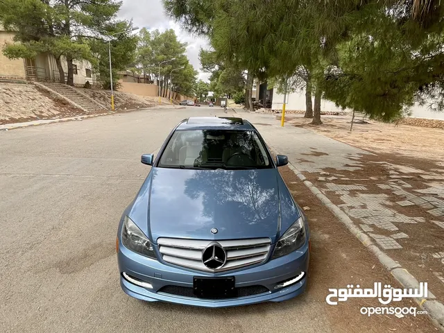 Mercedes Benz C-Class C 300 in Gharyan
