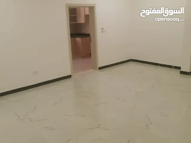 2000m2 3 Bedrooms Apartments for Rent in Abu Dhabi Al Shamkha