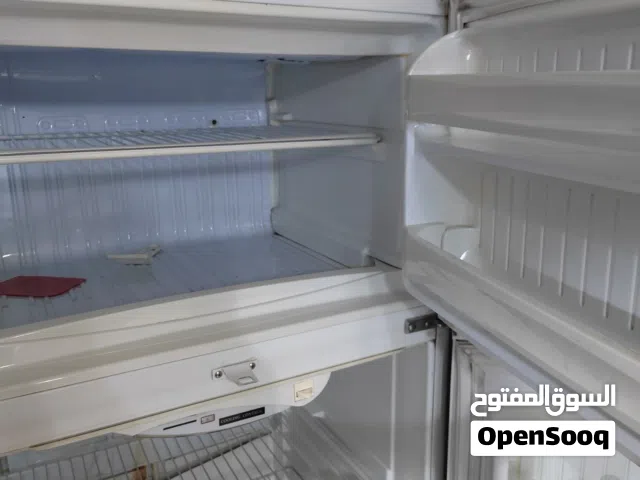 ثلاجة مستخدمه