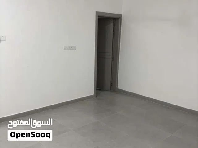100 m2 3 Bedrooms Apartments for Rent in Al Batinah Al Khaboura