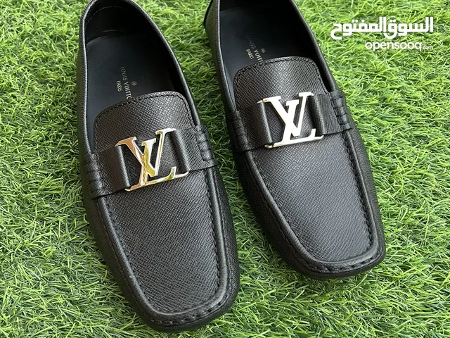 Louis Vuitton loafers mint condition