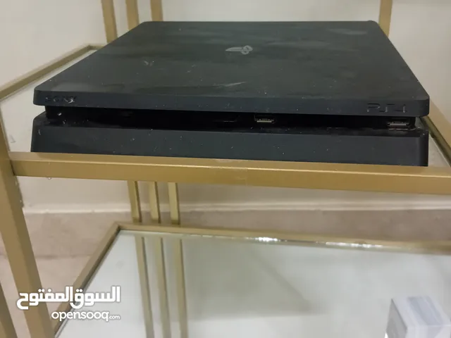 بلايستيشن 4 للبيع يشتغل كل شيئ ps4 for sale