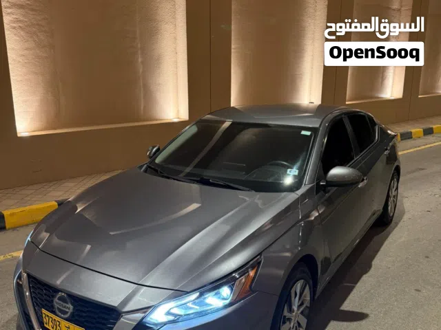 2019 نيسان التيما SV