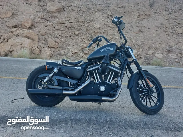 هارلي ديفدسون iron 883 Bobber style