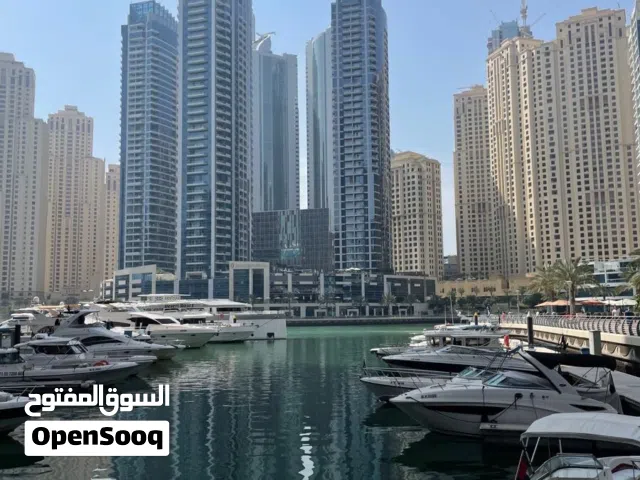 بناية للبيع بالاستقلال بناء 2024