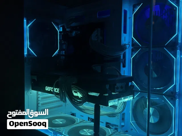 كمبيوتر ألعاب قوي وحديث pc
