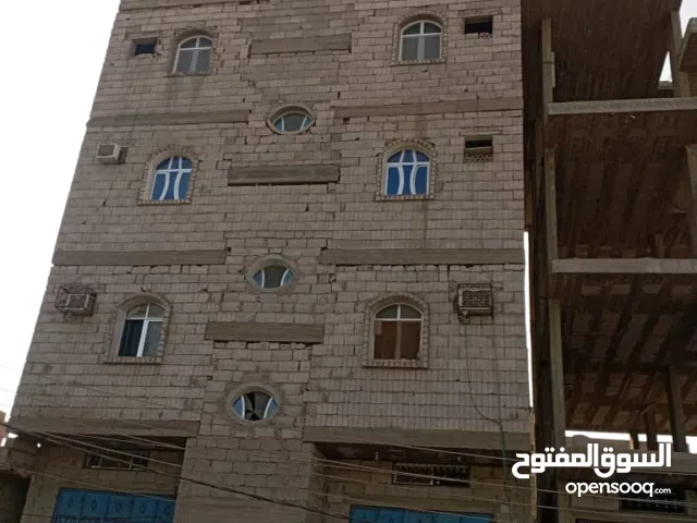  Building for Sale in Aden Shaykh Uthman