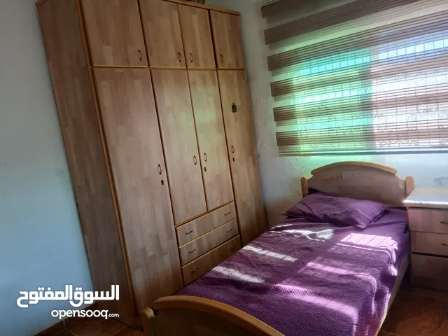 غرفة نوم أطفال بحاله جيده للبيع