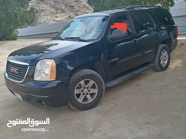 جمس يوكن 2008 مستعمل للبيع السياره ولله الحمد شغاله معايا زي الحلاوة خدومه وتصبر كل شي فيها تمام