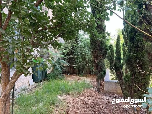 شقه طابق ارضي للبيع قرب المناره خلف رام الله مول