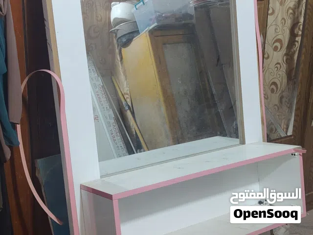 ميز حلاقه للبيع البصرة الزبير