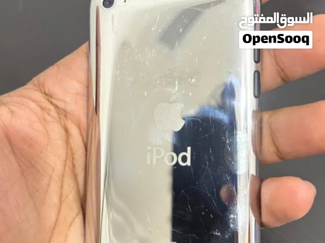 iPod Touch 4th Gen 8GB - Classic Chrome Back