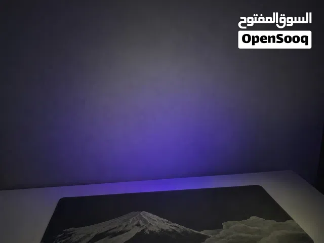 ميز كيمنك ابيض