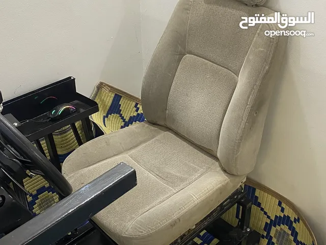 للبيع قاعده سكان مع سكان و قير و تلفزيون 40بوصه