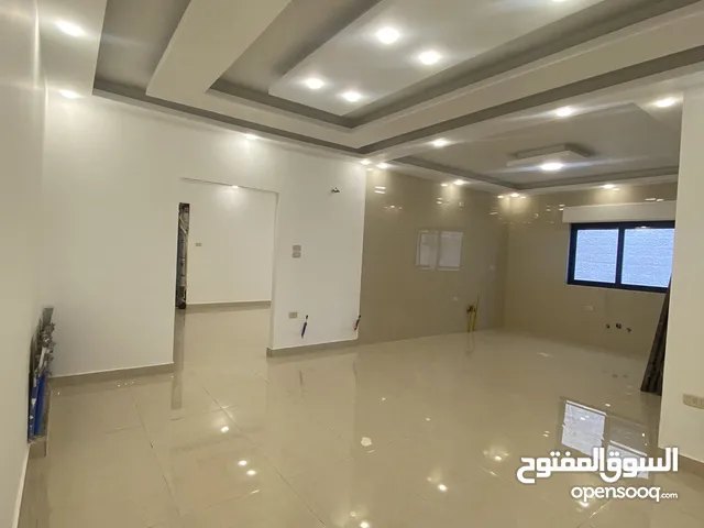 162 m2 3 Bedrooms Apartments for Sale in Amman Al Bayader