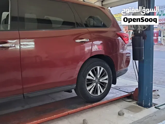 للبيع فقط نيسان باتفندر 2017