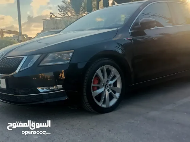 سكودا اوكتافيا 2018