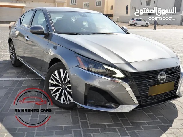 2023 نسيان ألتيما SV